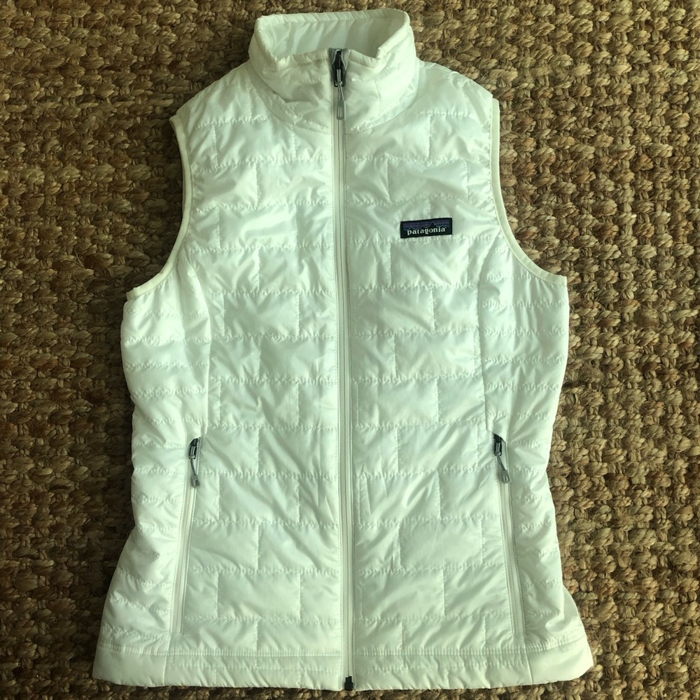 New : Patagonia Nano Puff Vest. Birch White. Size 2 / 4 or XS